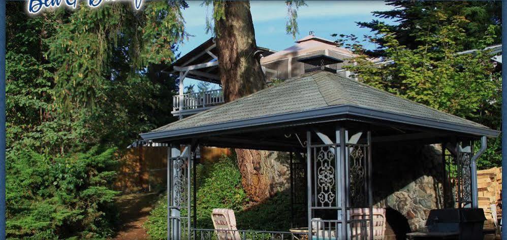 Linda'S By The Lake Maple Valley Exterior photo